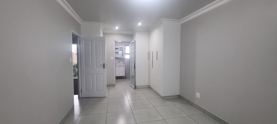 3 Bedroom Property for Sale in Dana Bay Western Cape